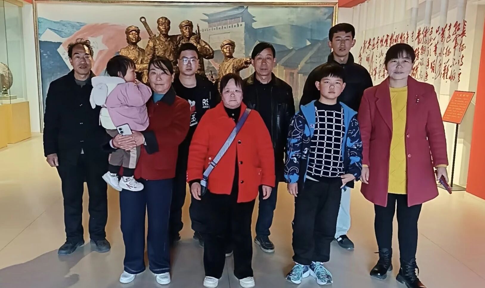 【纪念馆里过大年】春节期间康县陇南根据地纪念馆迎来参观热潮..